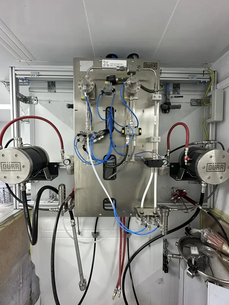 Modular integration of dosing systems with analysis and operator training